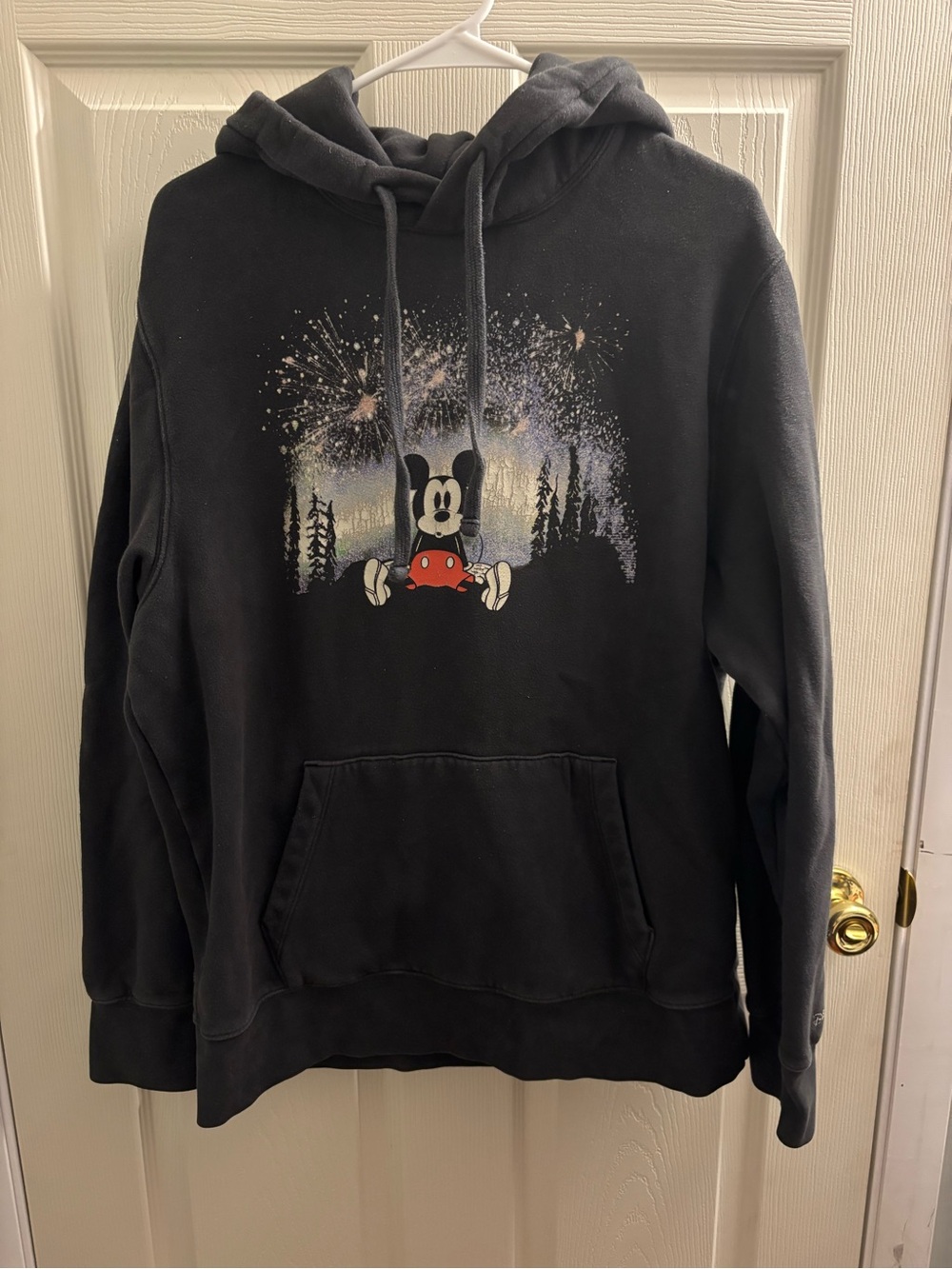 Women’s American Eagle Black Mickey Graphic Hoodie Sweatshirt L